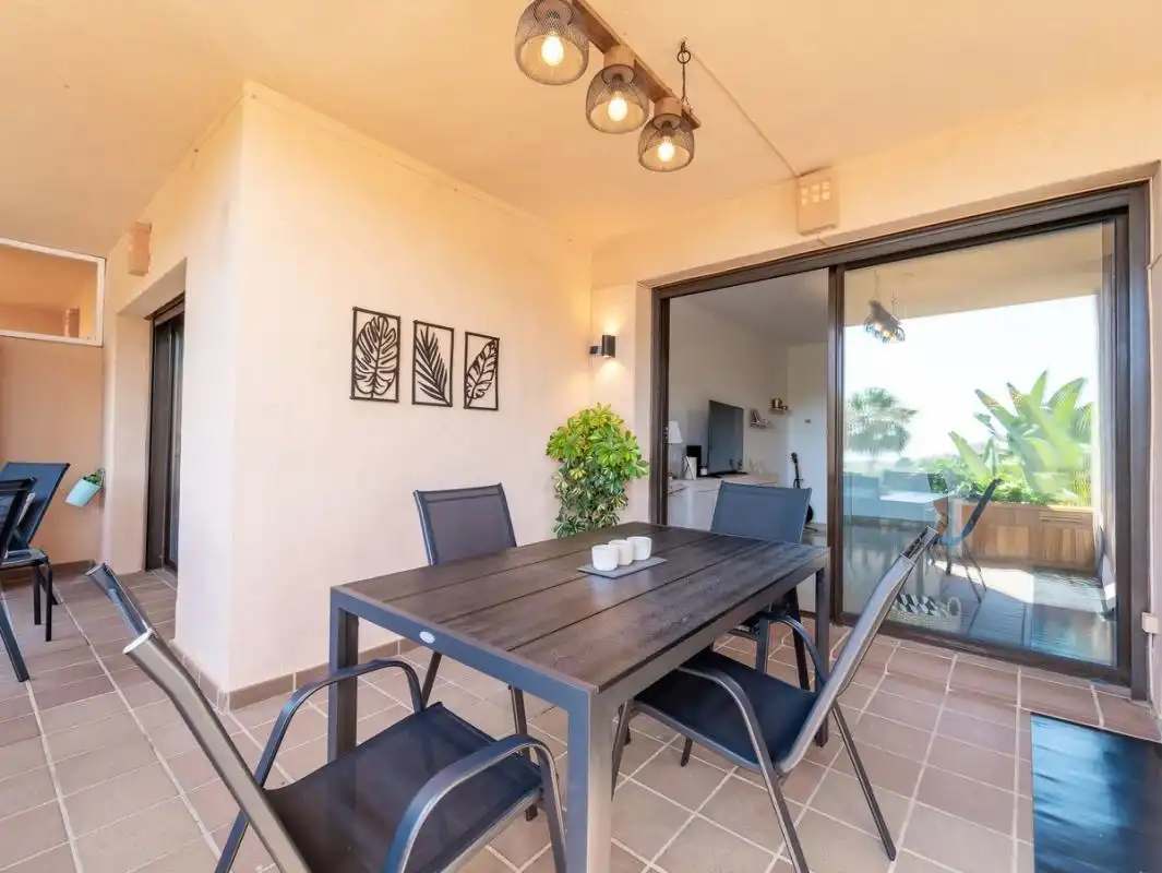 Vivienda con terraza en venta en Duquesa Village, imagen 6