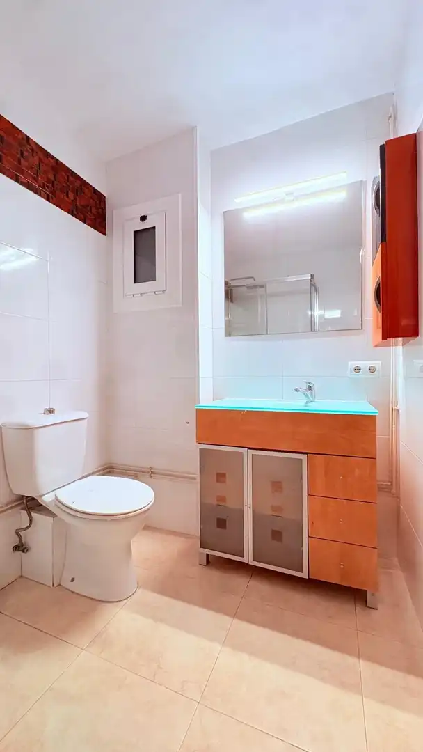 Baño de Piso en venta en Castellar del Vallès con Calefacción y Terraza