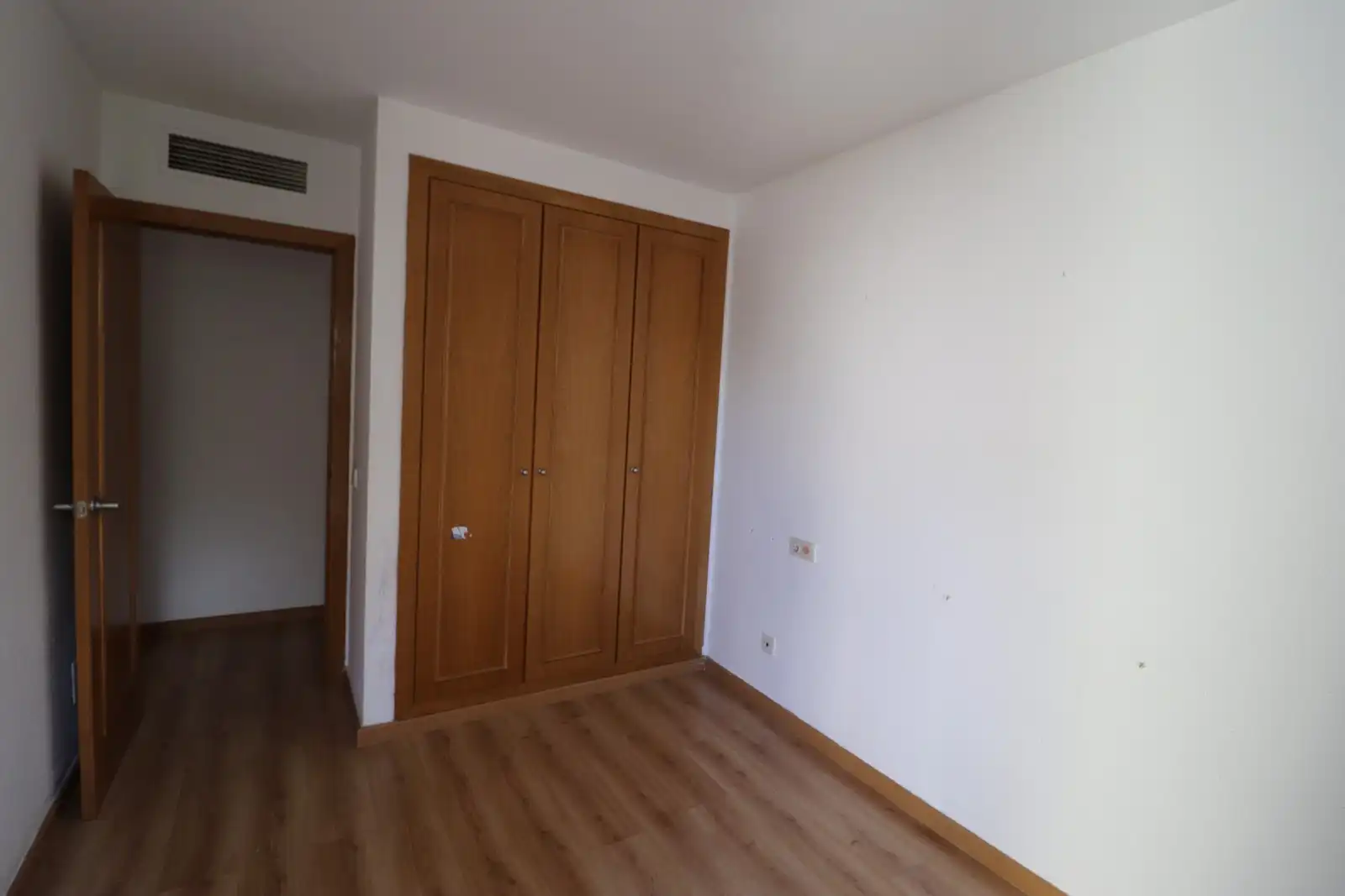 Habitación de Piso de alquiler en  Palma de Mallorca con Aire acondicionado, Parquet y Terraza