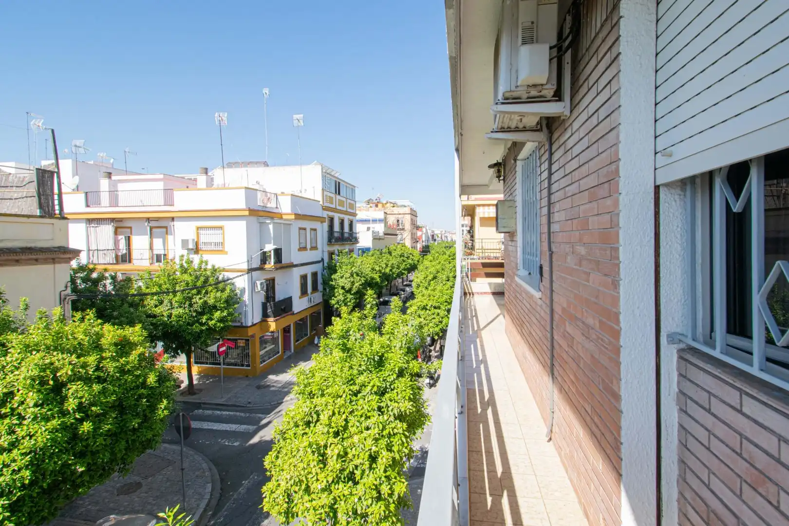 Exterior view of Flat for sale in Sevilla  with Air Conditioner, Heating and Terrace