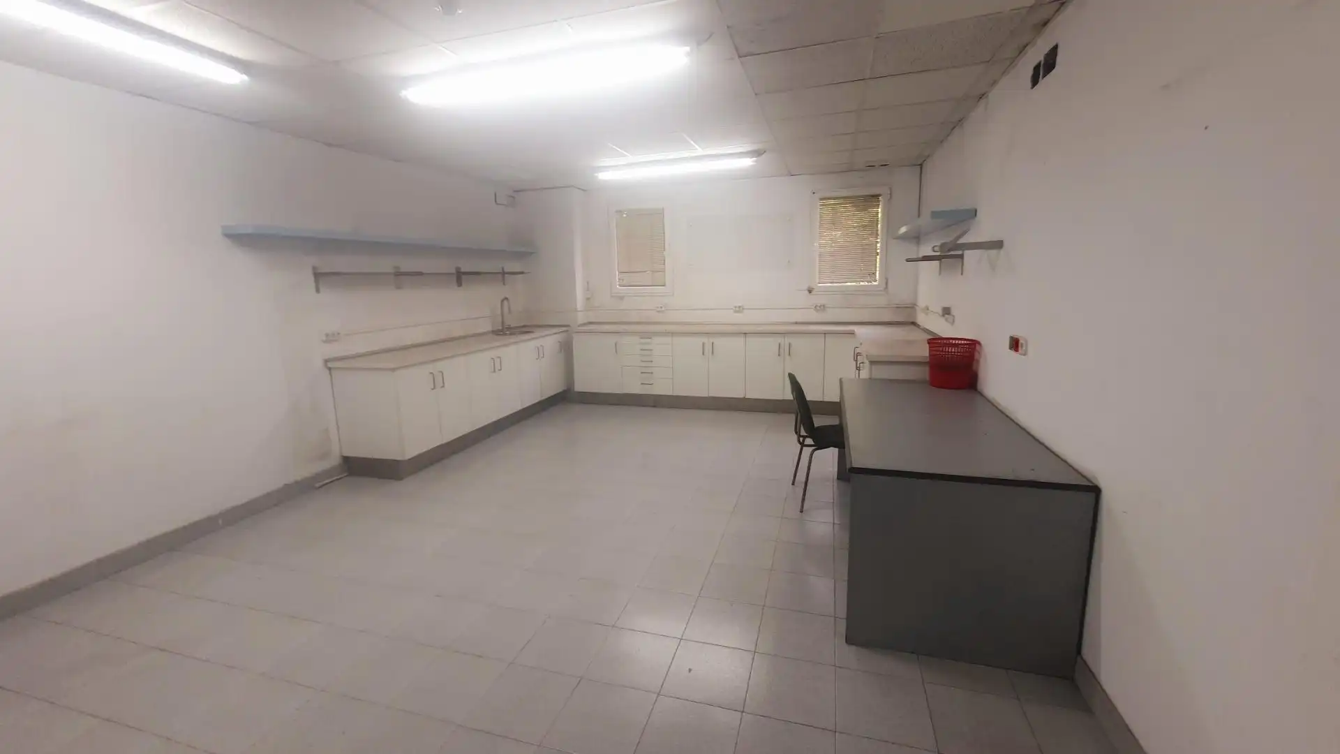 Nave industrielle à louer à Abanto y Ciérvana-Abanto Zierbena, imagen 4