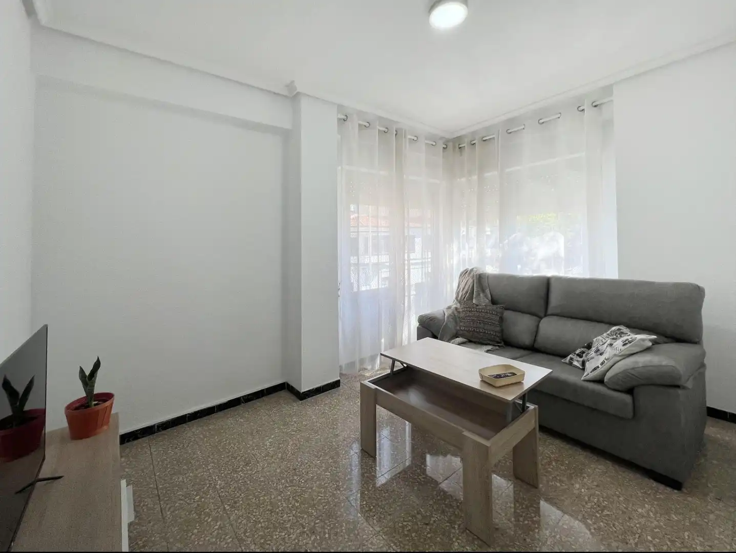 Living room of Flat for sale in Novelda  with Terrace and Alarm