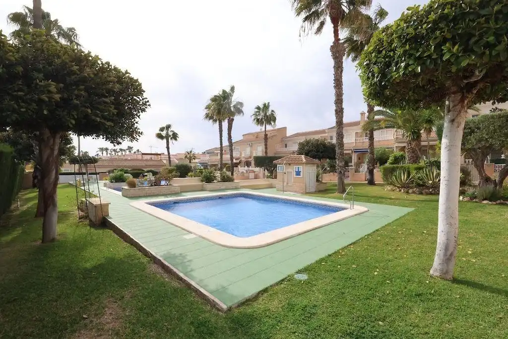 Piscina de Casa adosada en venda en Rojales amb Terrassa, Traster i Piscina