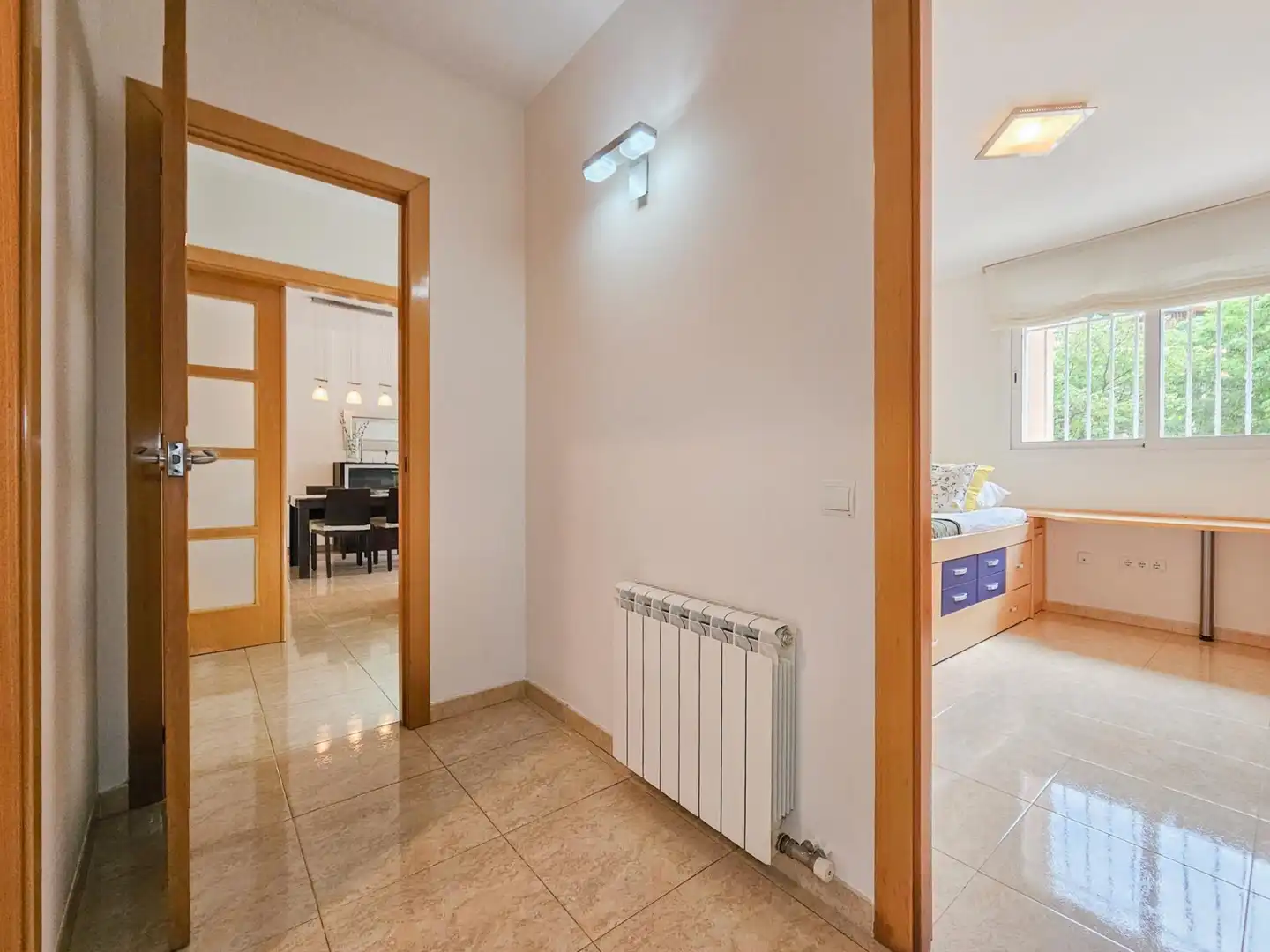 Ground floor for sale in Sabadell  with Heating and Storage room