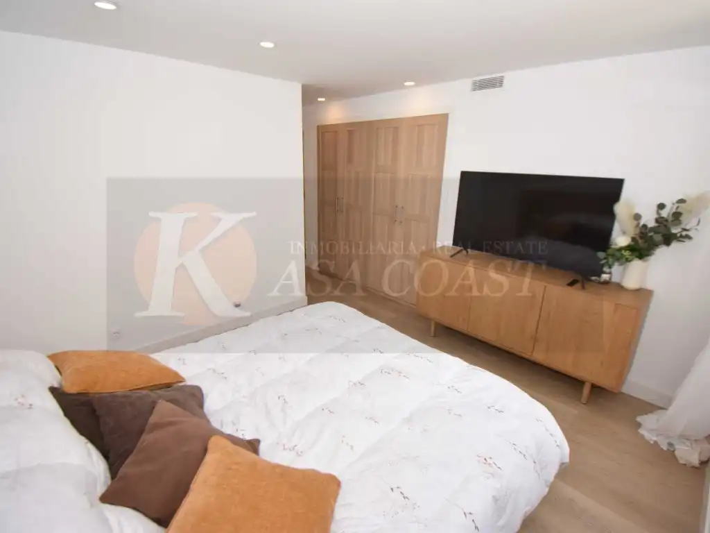 Bedroom of Houses for sale in Fuengirola  with Air Conditioner, Private garden and Terrace