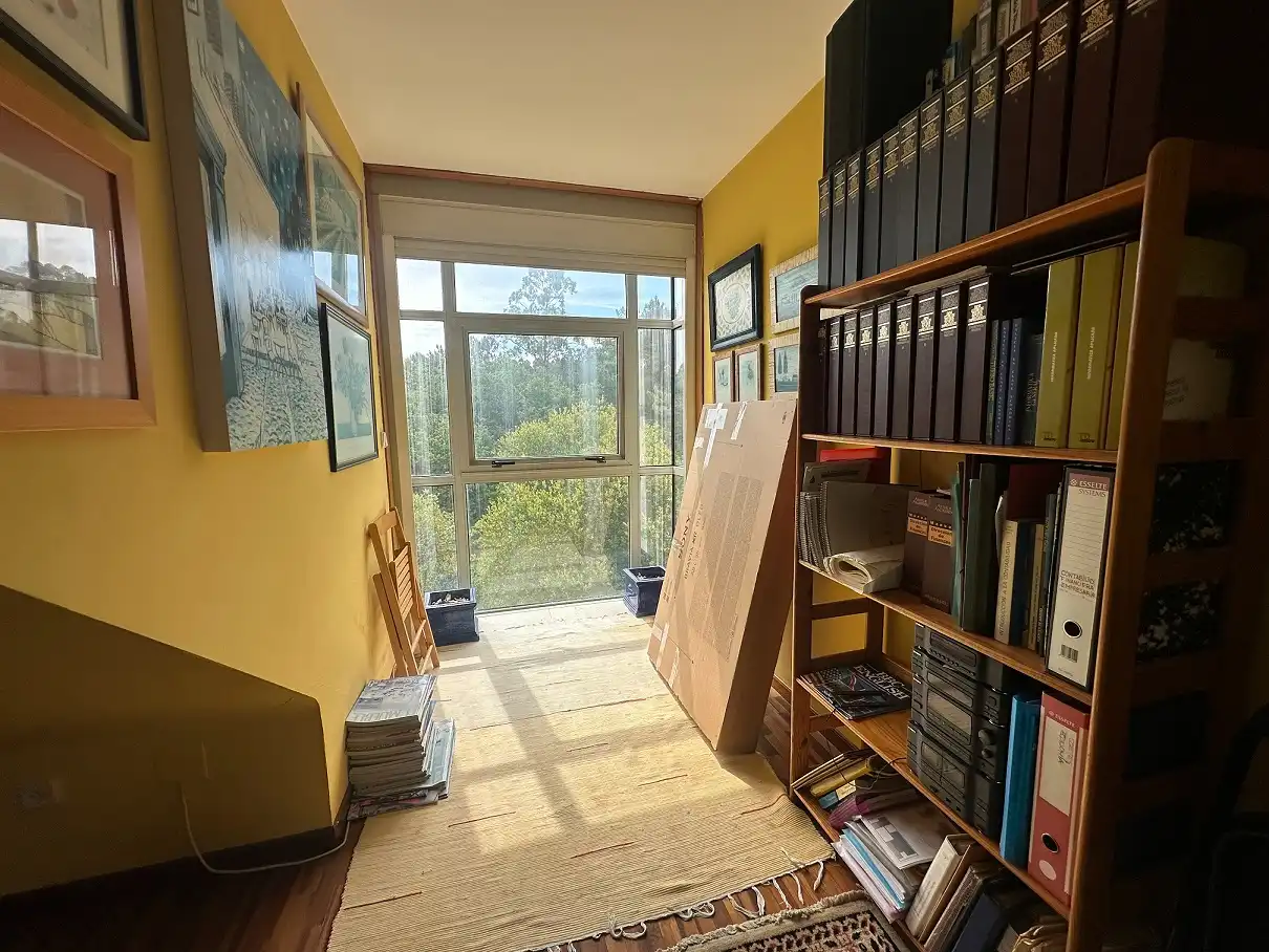 Terraza de Casa o chalet en venta en Santiago de Compostela  con Calefacción, Jardín privado y Parquet