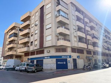 Mini appartamento con balcone in vendita a Calle CANALEJAS
