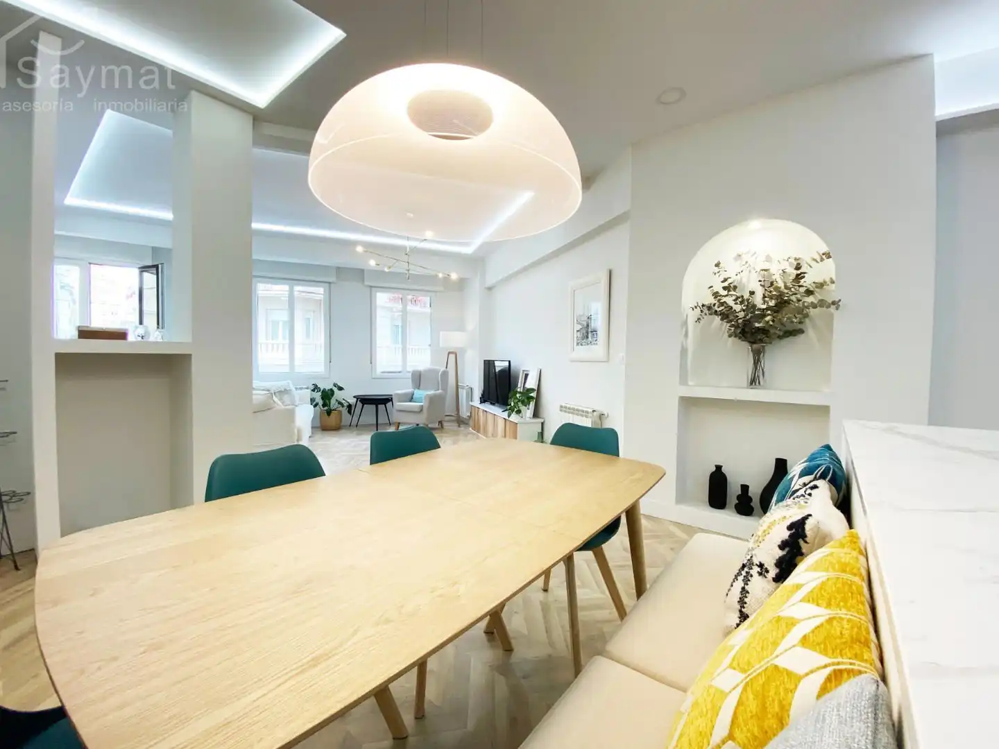 Flat for sale in Puerto Chico