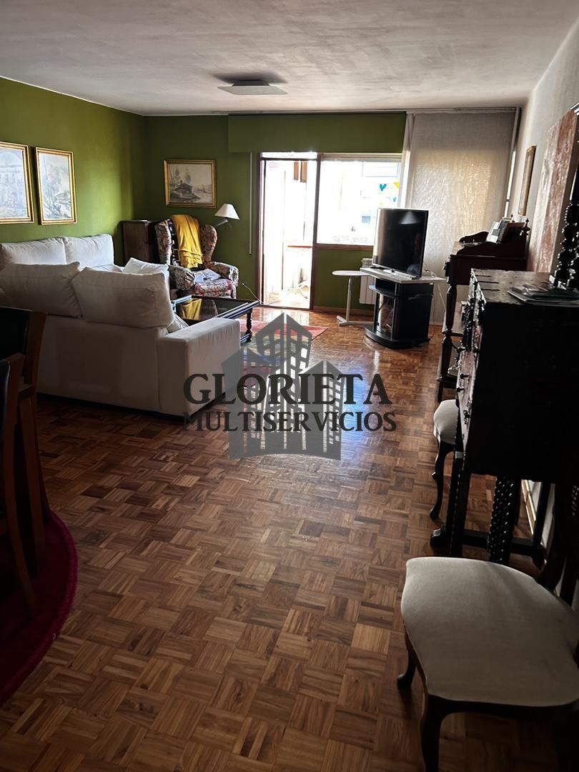 Living room of Flat for sale in Vigo   with Storage room