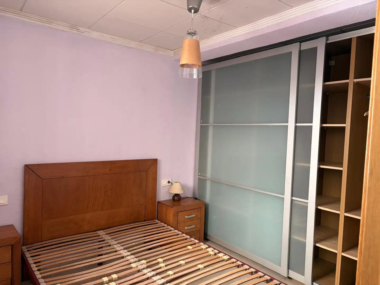 Habitación de Piso en venta en Villena con Aire acondicionado, Trastero y Amueblado