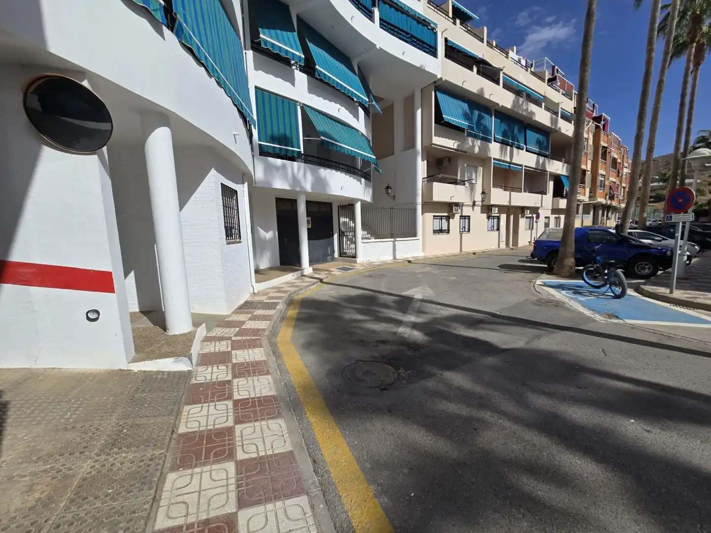 Vista exterior de Garatge en venda en Gualchos