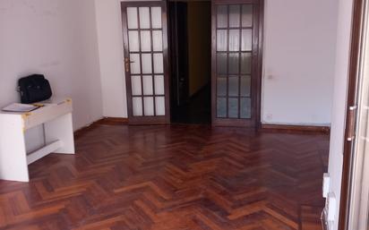 Flat for sale in  Zaragoza Capital  with Air Conditioner and Terrace