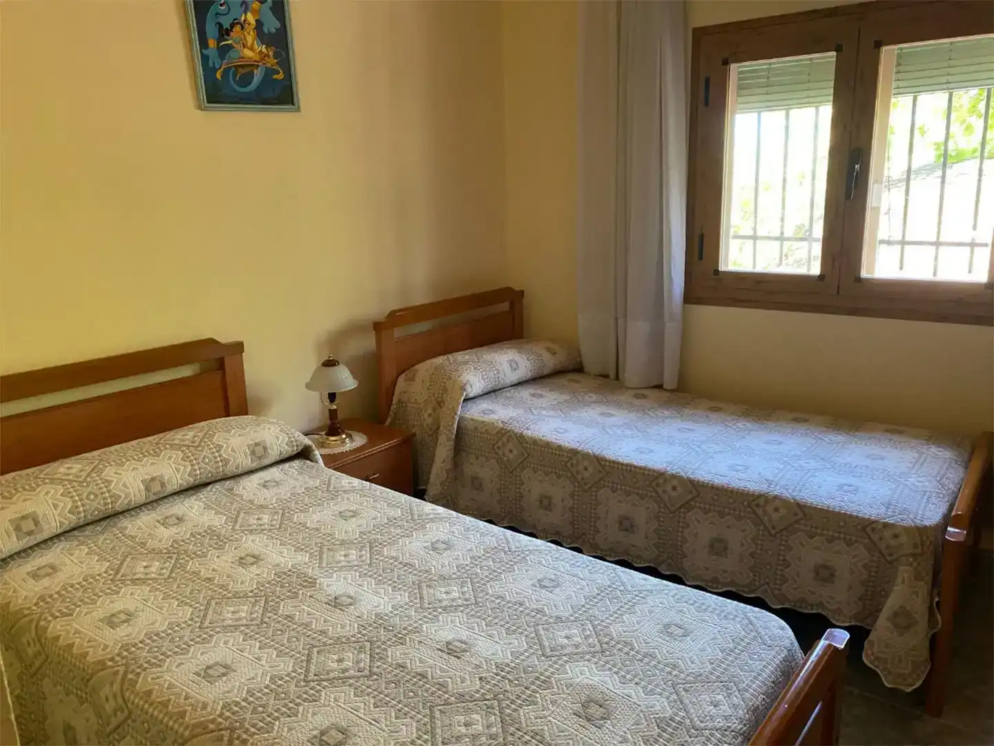 Dormitori de Casa o xalet en venda en Valencia de Alcántara amb Aire condicionat i Balcó