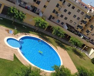 Piscina de Pis de lloguer en Castellón de la Plana / Castelló de la Plana amb Piscina