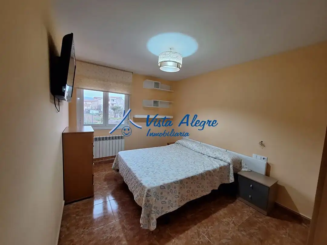 Habitación de Piso en venta en Anguciana con Calefacción, Trastero y Piscina