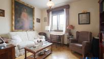 Living room of Flat for sale in  Madrid Capital  with Air Conditioner, Heating and Terrace