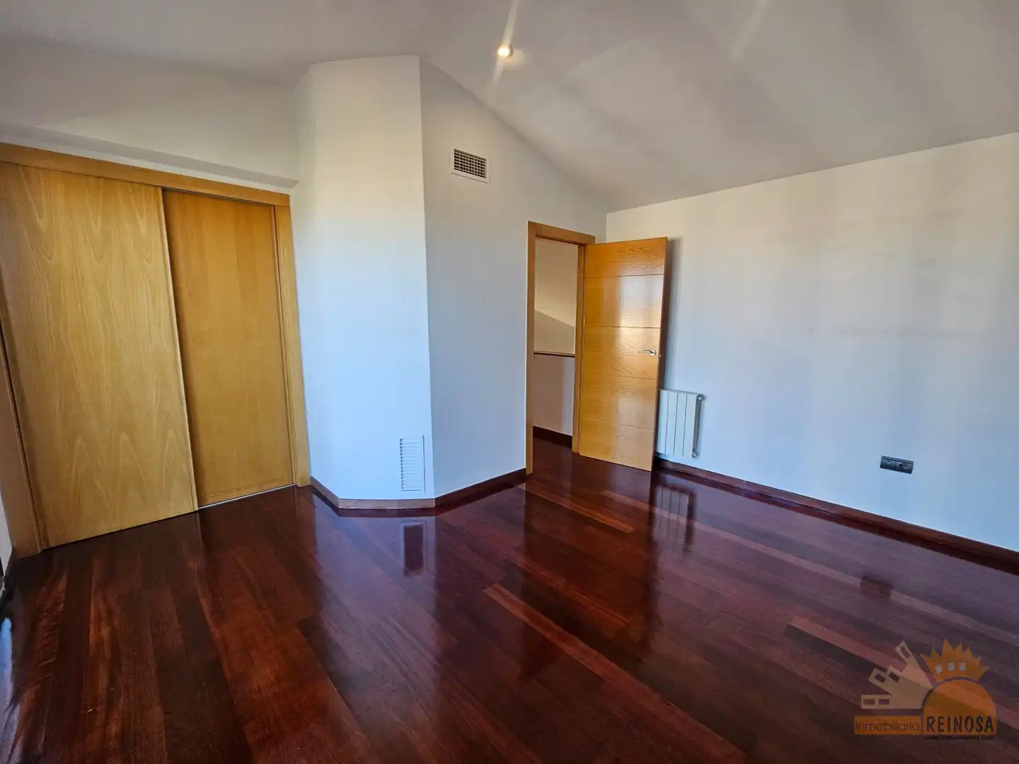 Habitación de Casa o chalet en venta en Molina de Segura con Aire acondicionado, Calefacción y Jardín privado
