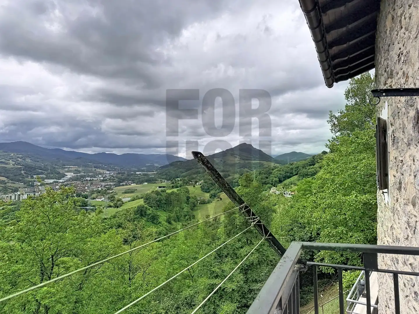 Casa o chalet en venta en Hernani con Terraza, Trastero y Balcón