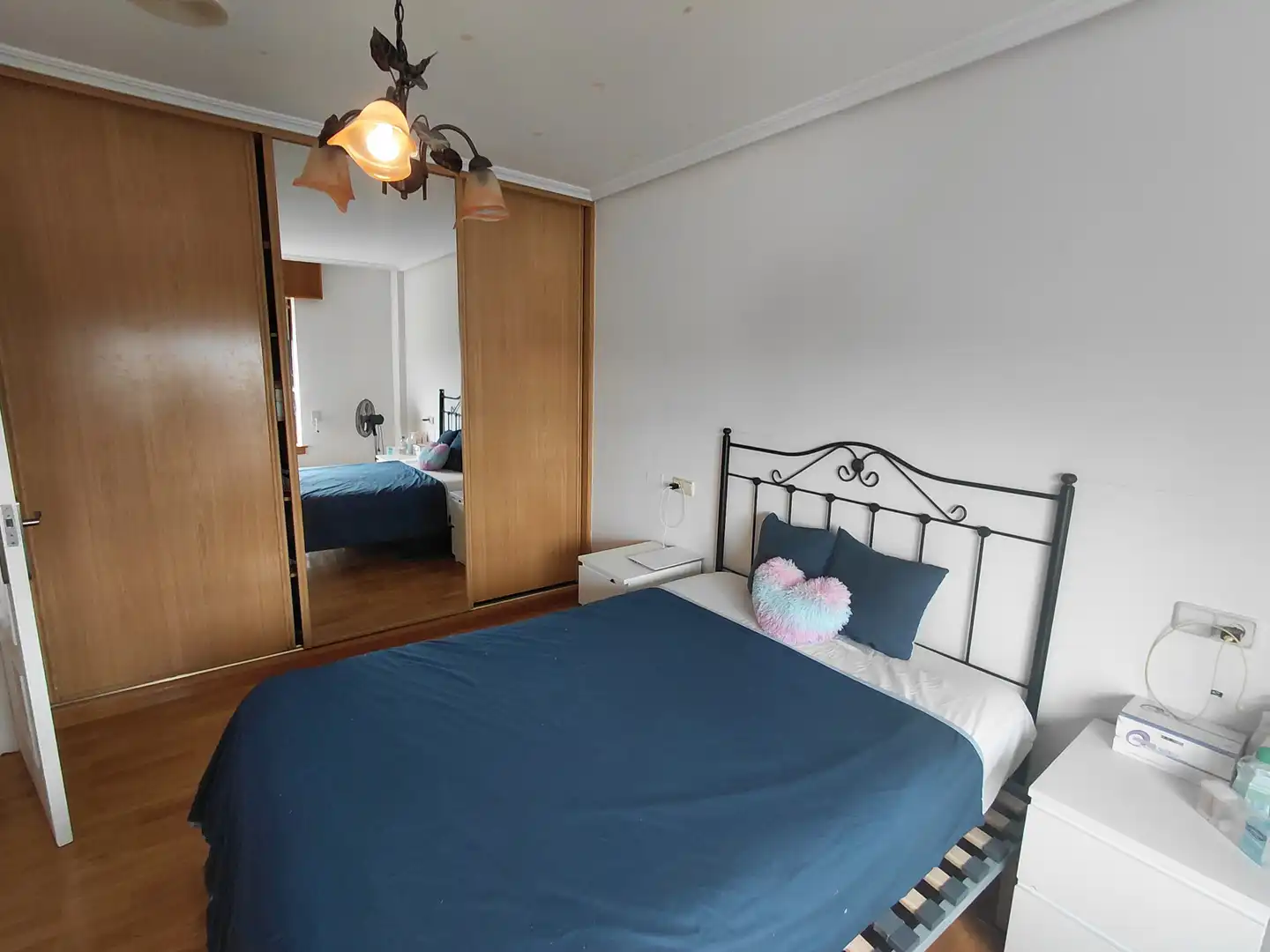 Habitación de Apartamento en venta en Oleiros con Calefacción, Jardín privado y Parquet
