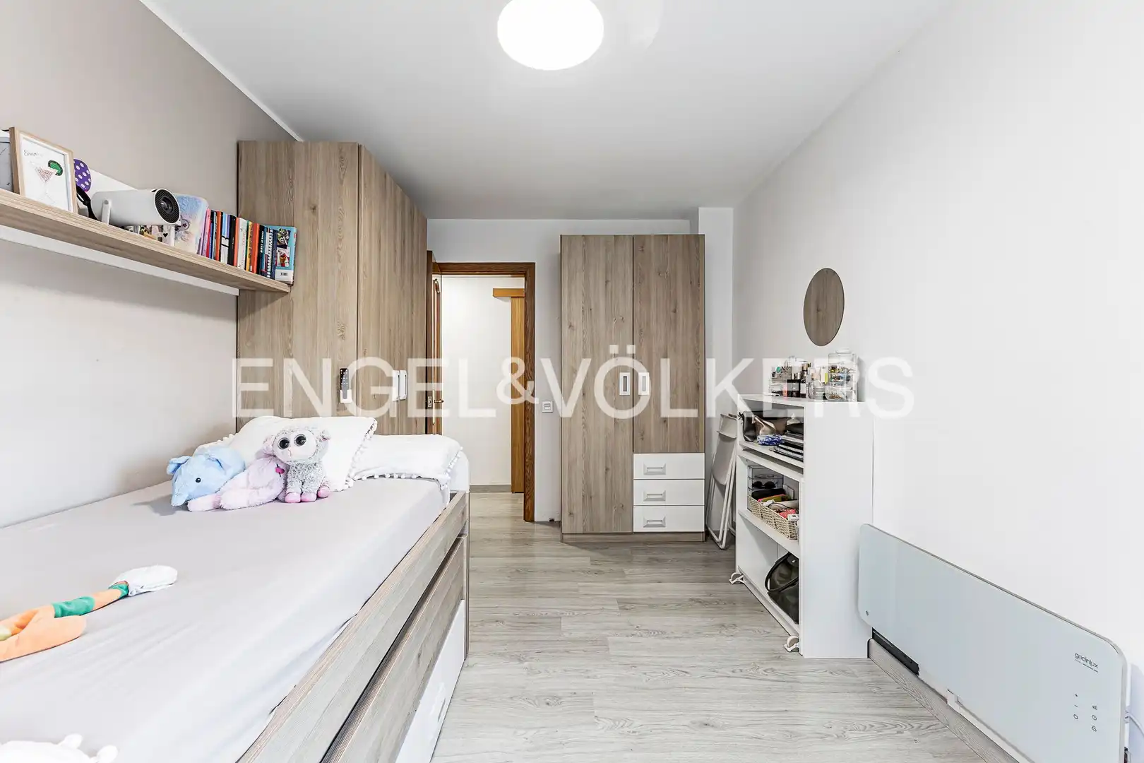 Dormitori de Casa o xalet en venda en Sant Cugat del Vallès amb Aire condicionat, Calefacció i Jardí privat