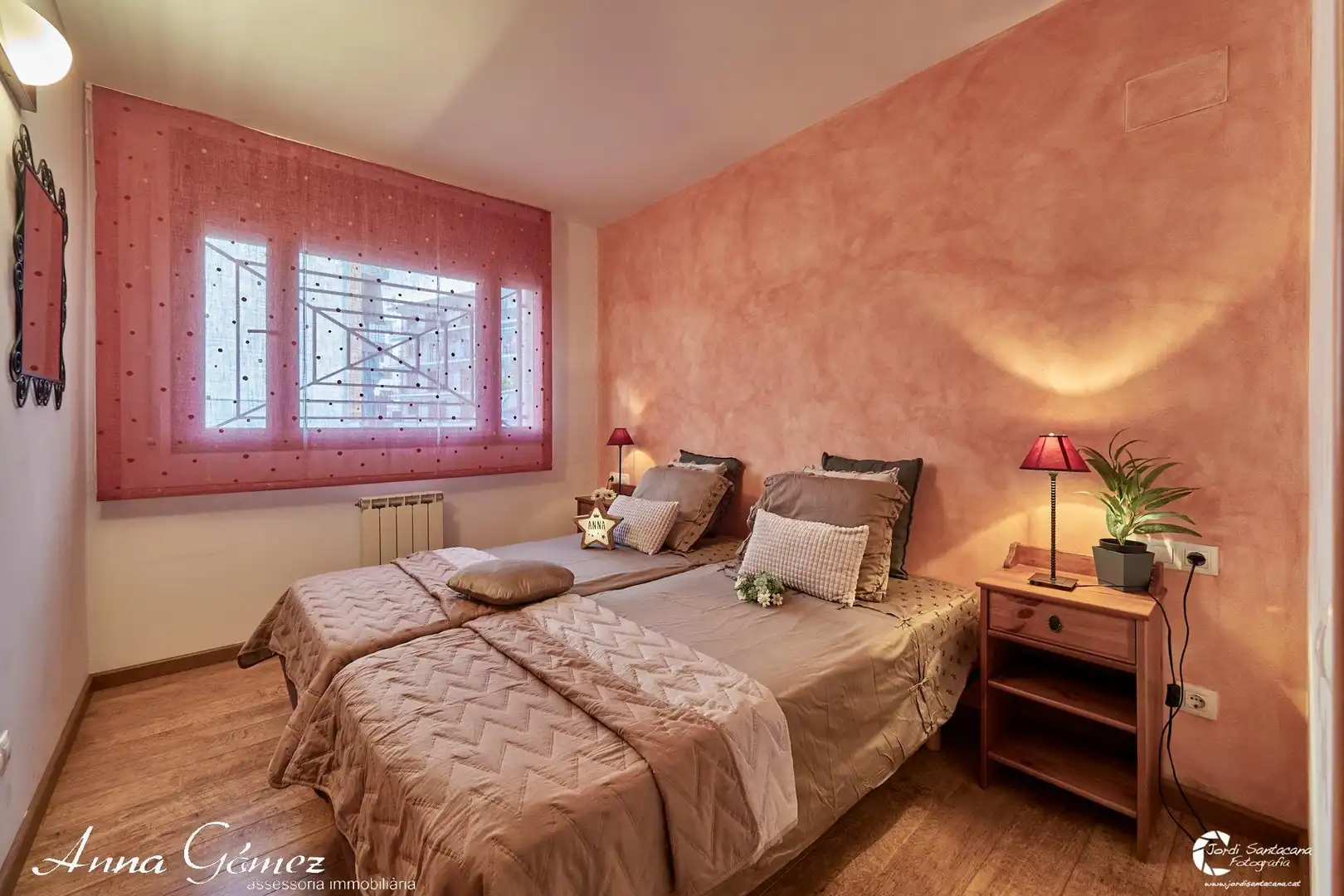 Habitación de Planta baja en venta en El Vendrell con Calefacción, Parquet y Terraza