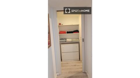 Foto 3 de Piso de alquiler en Niño Jesús, Madrid Capital