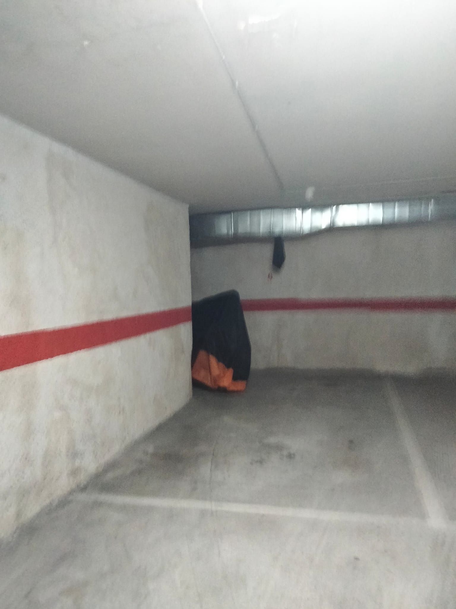 Garage for sale in Boiro