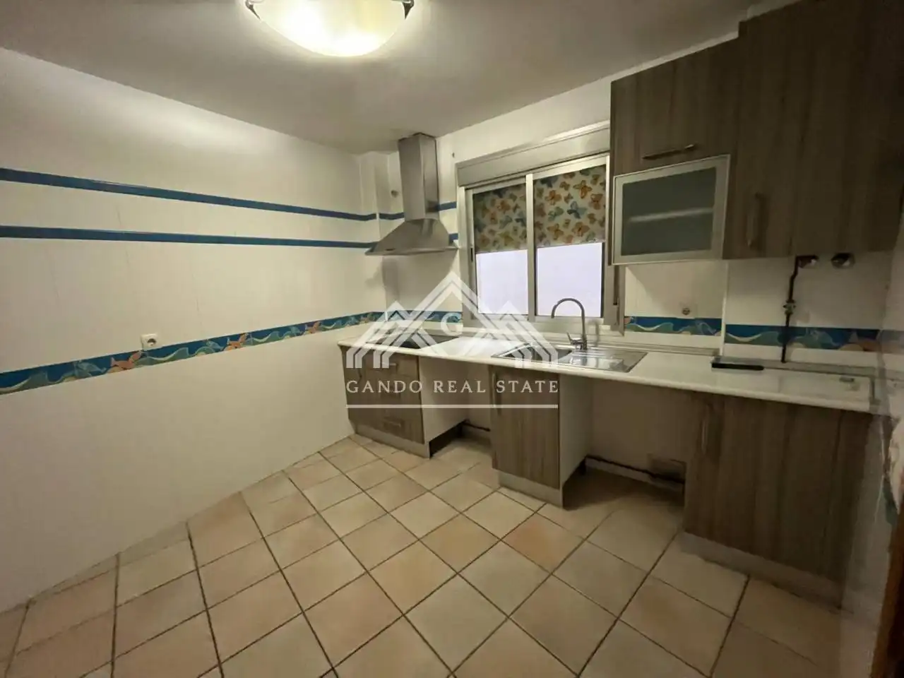 Cocina de Dúplex en venta en Dos Hermanas con Aire acondicionado y Terraza