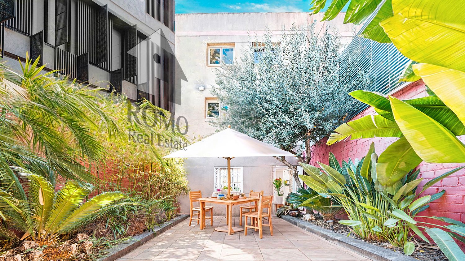 Exterior view of Single-family semi-detached for sale in Santa Perpètua de Mogoda  with Air Conditioner, Heating and Private garden