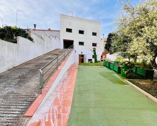 Exterior view of Building for sale in Figueres