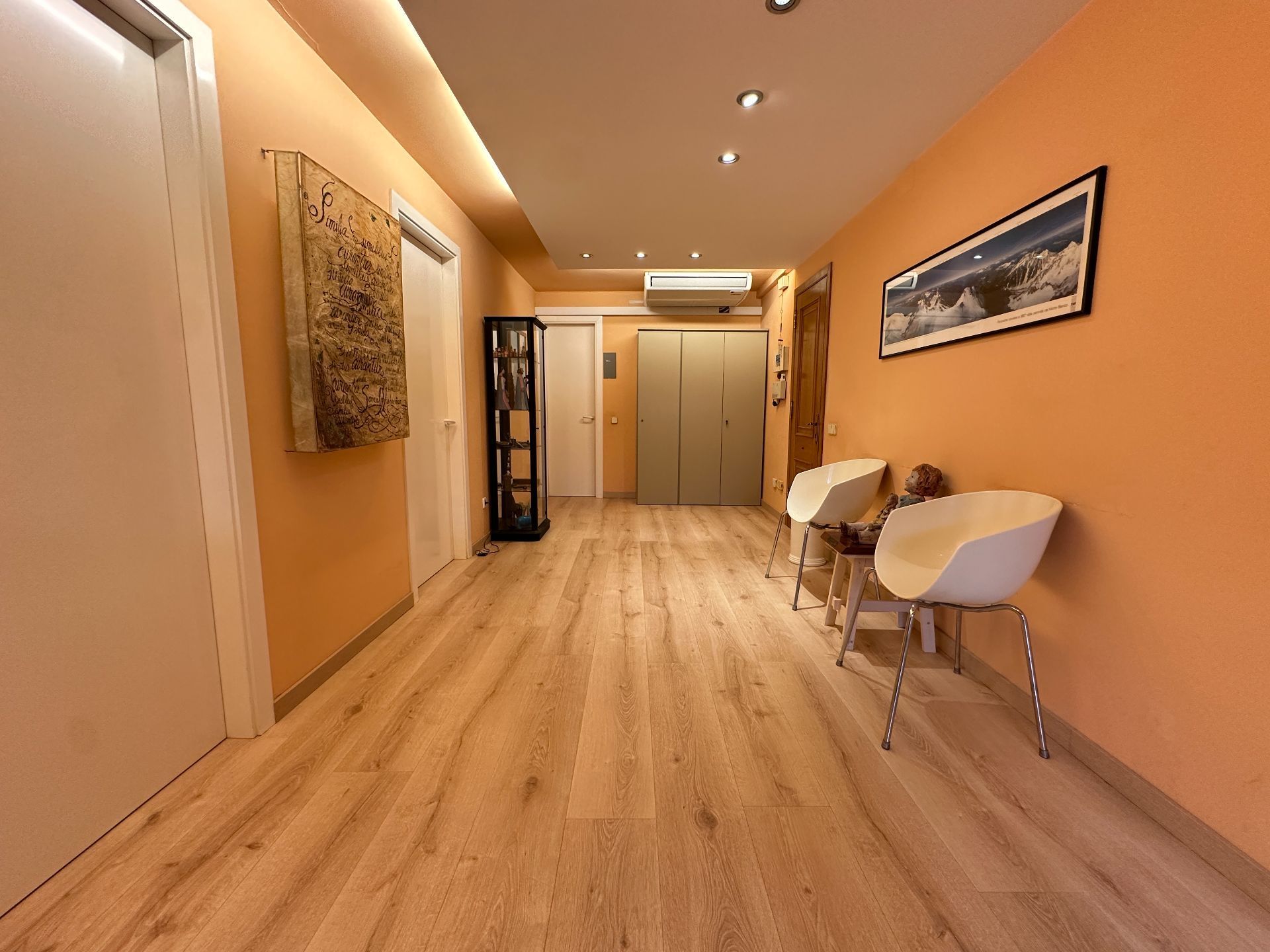 Office to rent in Sant Sebastià, Centre
