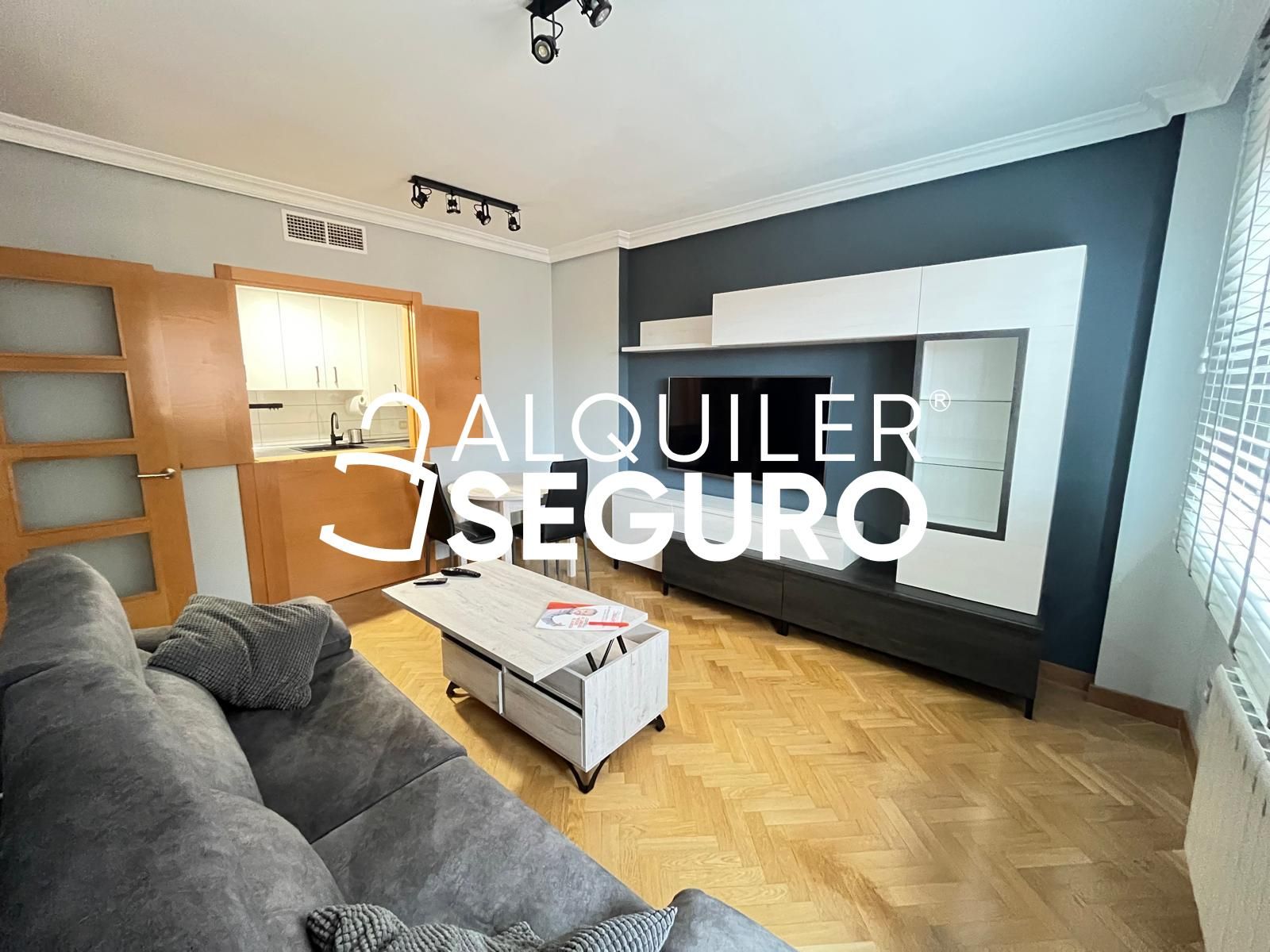 Living room of Flat to rent in Ciempozuelos  with Air Conditioner, Heating and Storage room