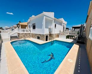 Piscina de Casa o xalet en venda en Torrevieja amb Terrassa i Piscina
