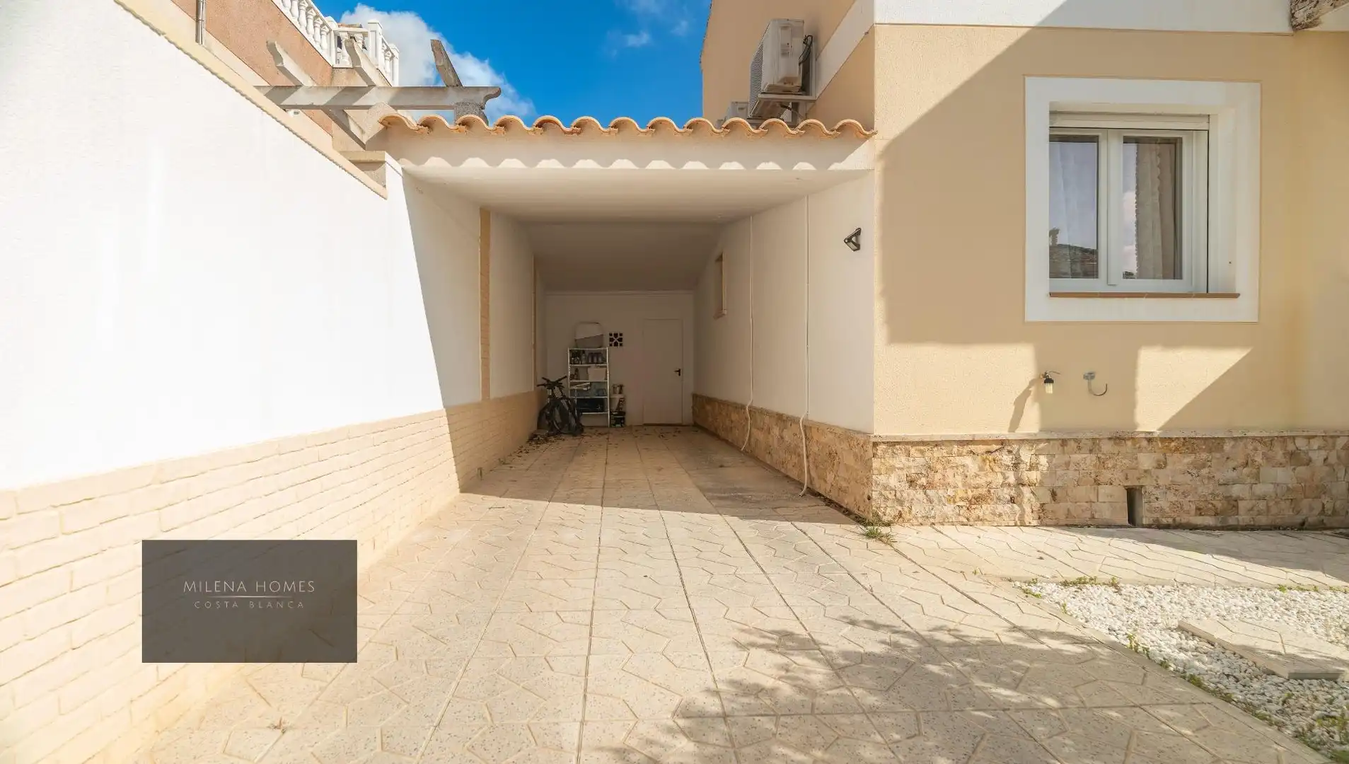 Vista exterior de Casa o xalet en venda en Pilar de la Horadada