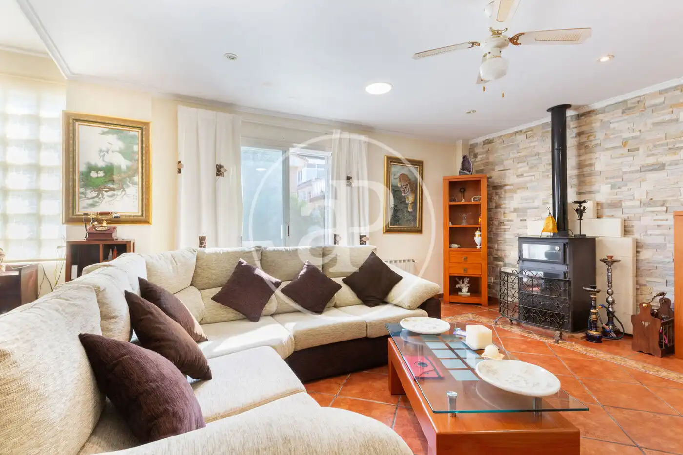 Sala de estar de Casa o chalet en venta en Chiva con Calefacción, Jardín privado y Terraza