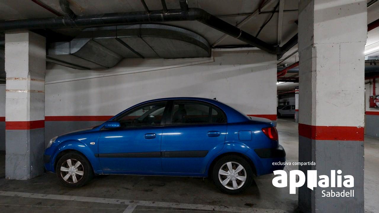 Aparcament de Garatge en venda en Barberà del Vallès