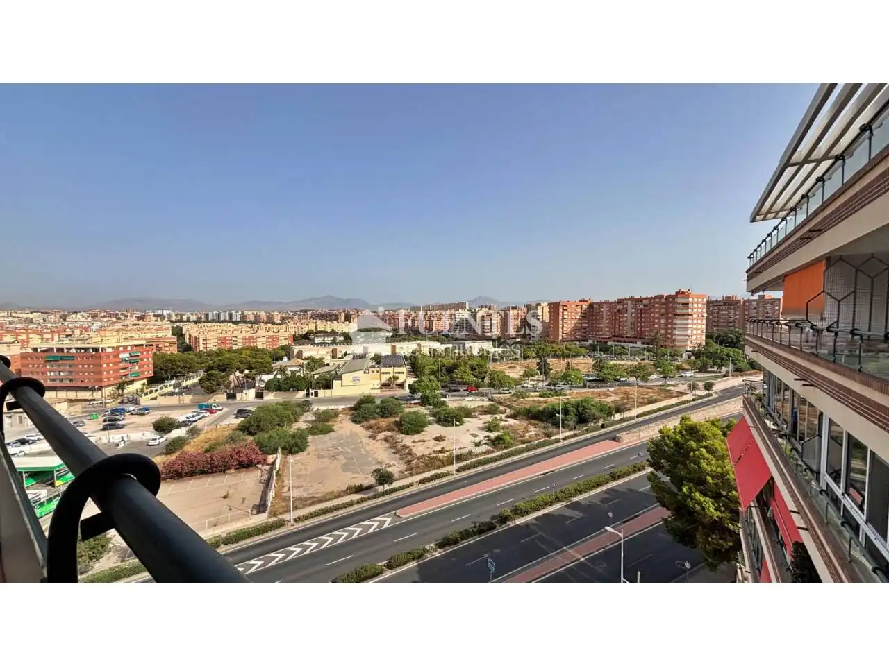 Piso en venta en Avenida Denia, Goteta