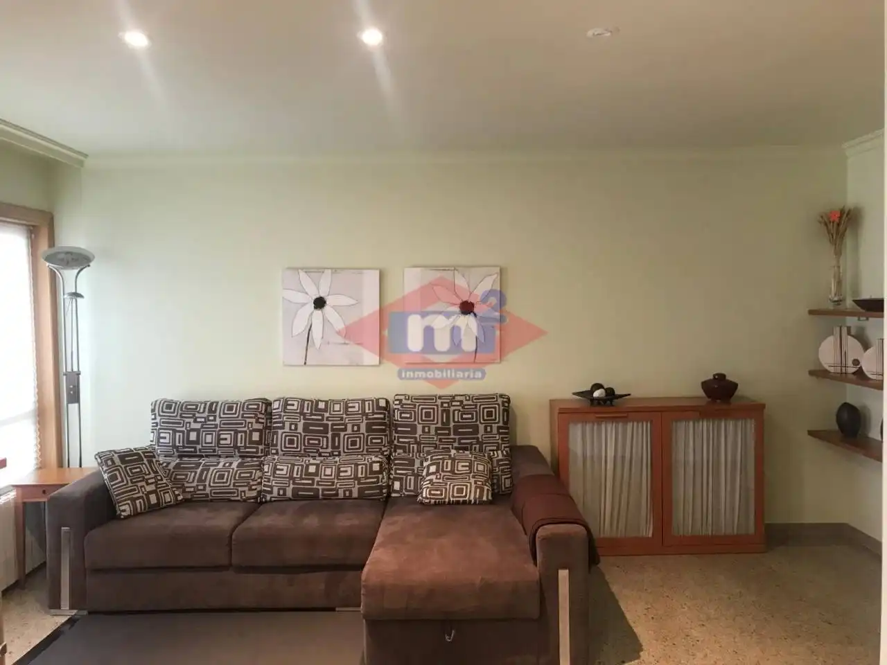 Sala de estar de Apartamento de alquiler en Nigrán con Calefacción y Amueblado