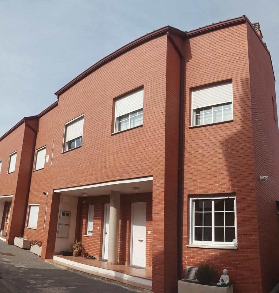 Exterior view of House or chalet for sale in Calatayud  with Air Conditioner, Heating and Private garden