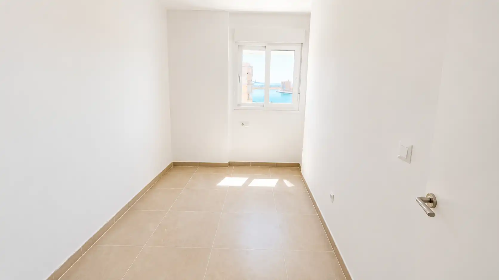 Piso con ascensor en venta en Avenida del Comandante Benítez, imagen 19