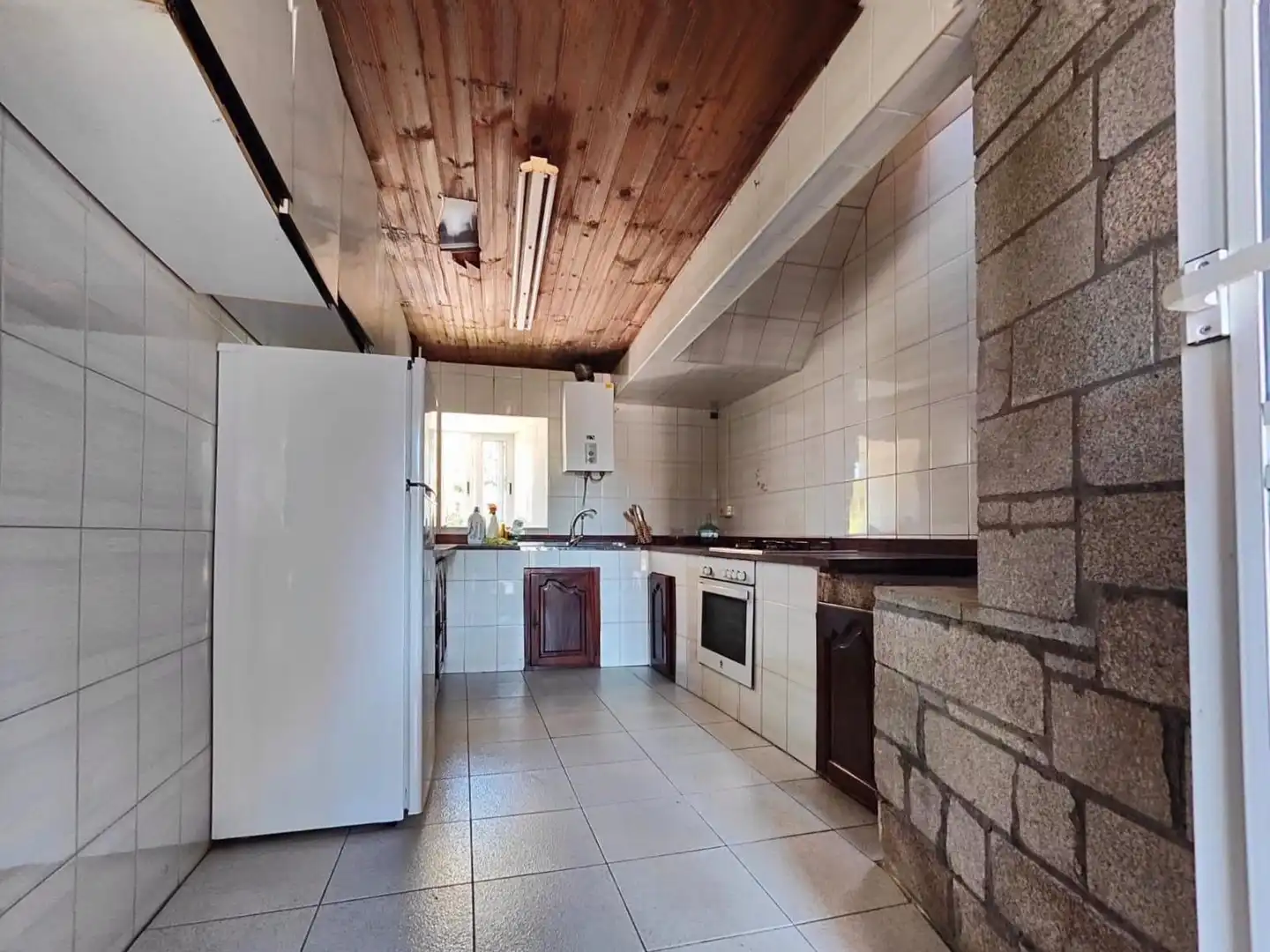 Kitchen of Houses for sale in Tui  with Private garden