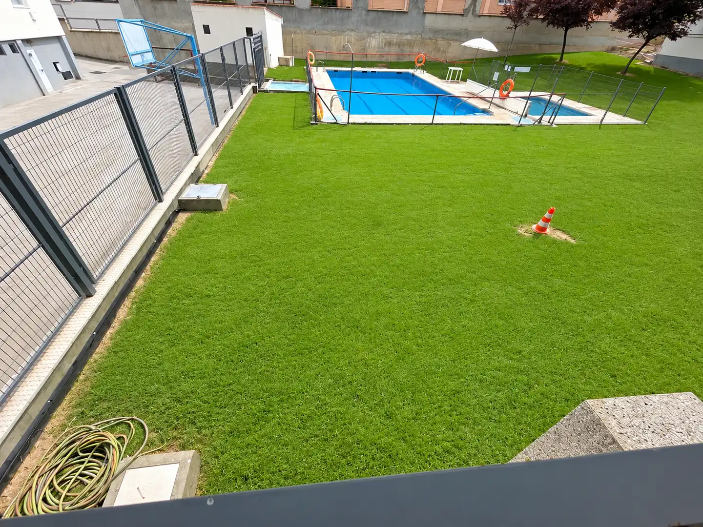 Piscina de Piso en venta en Coslada con Aire acondicionado, Calefacción y Terraza