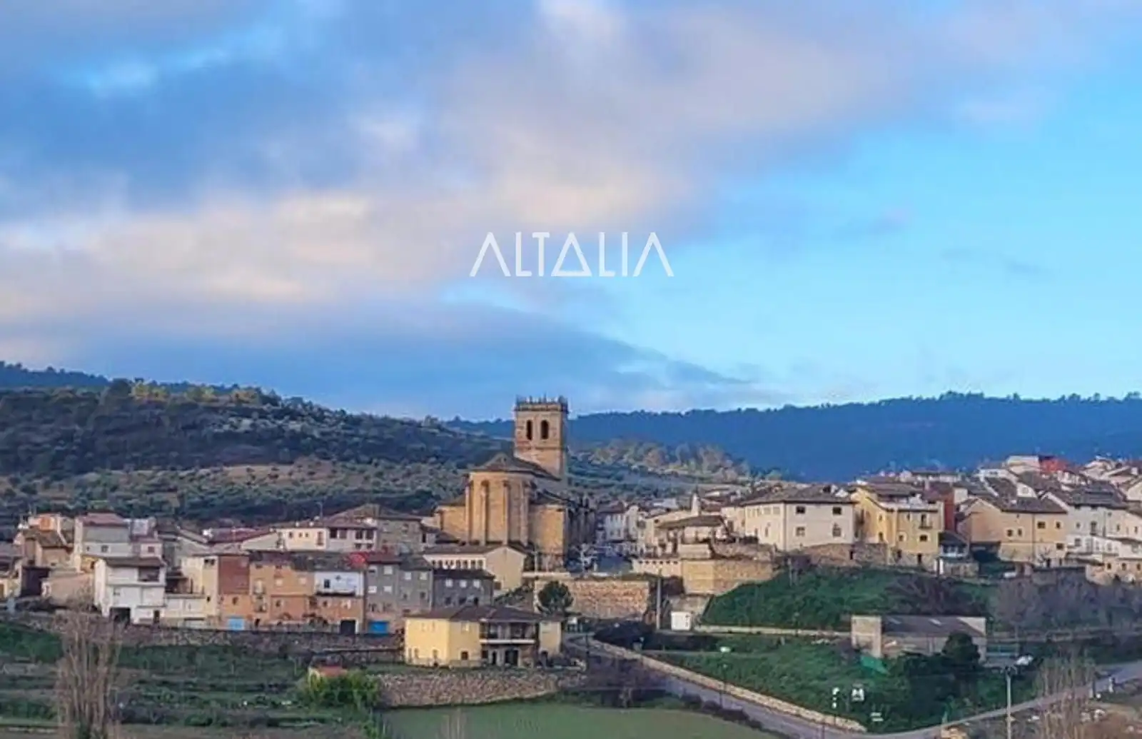 Vista exterior de Casa o chalet en venta en Auñón con Balcón