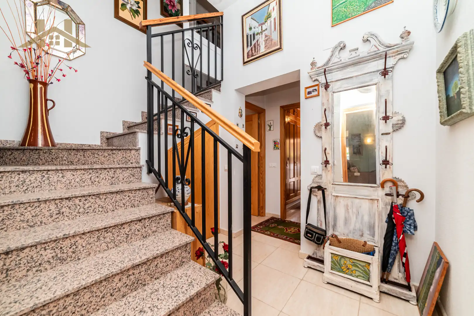 Houses for sale in Carranque  with Air Conditioner, Heating and Private garden