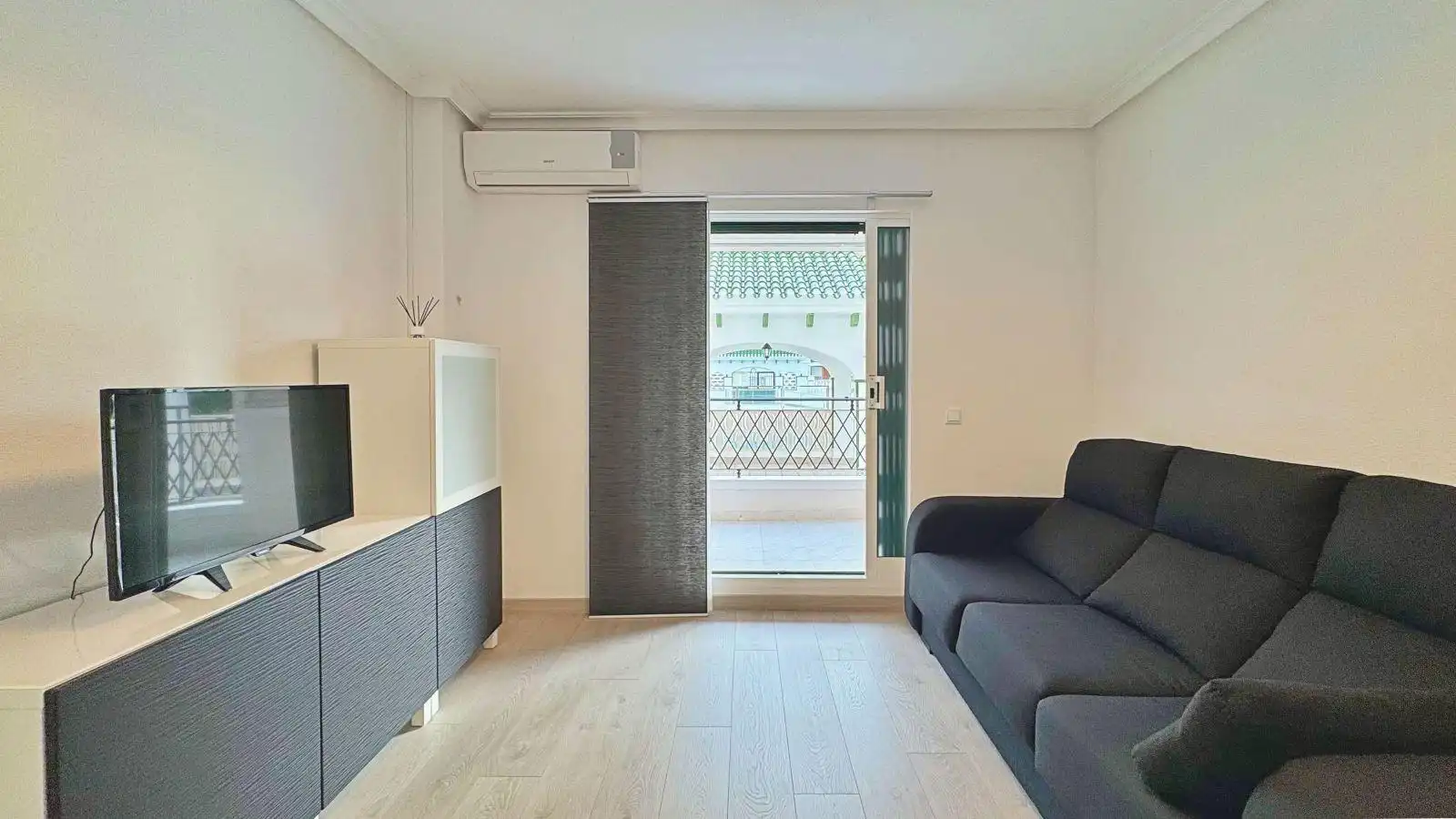 Apartment mit Terrasse zum Verkauf in La Mata, imagen 9