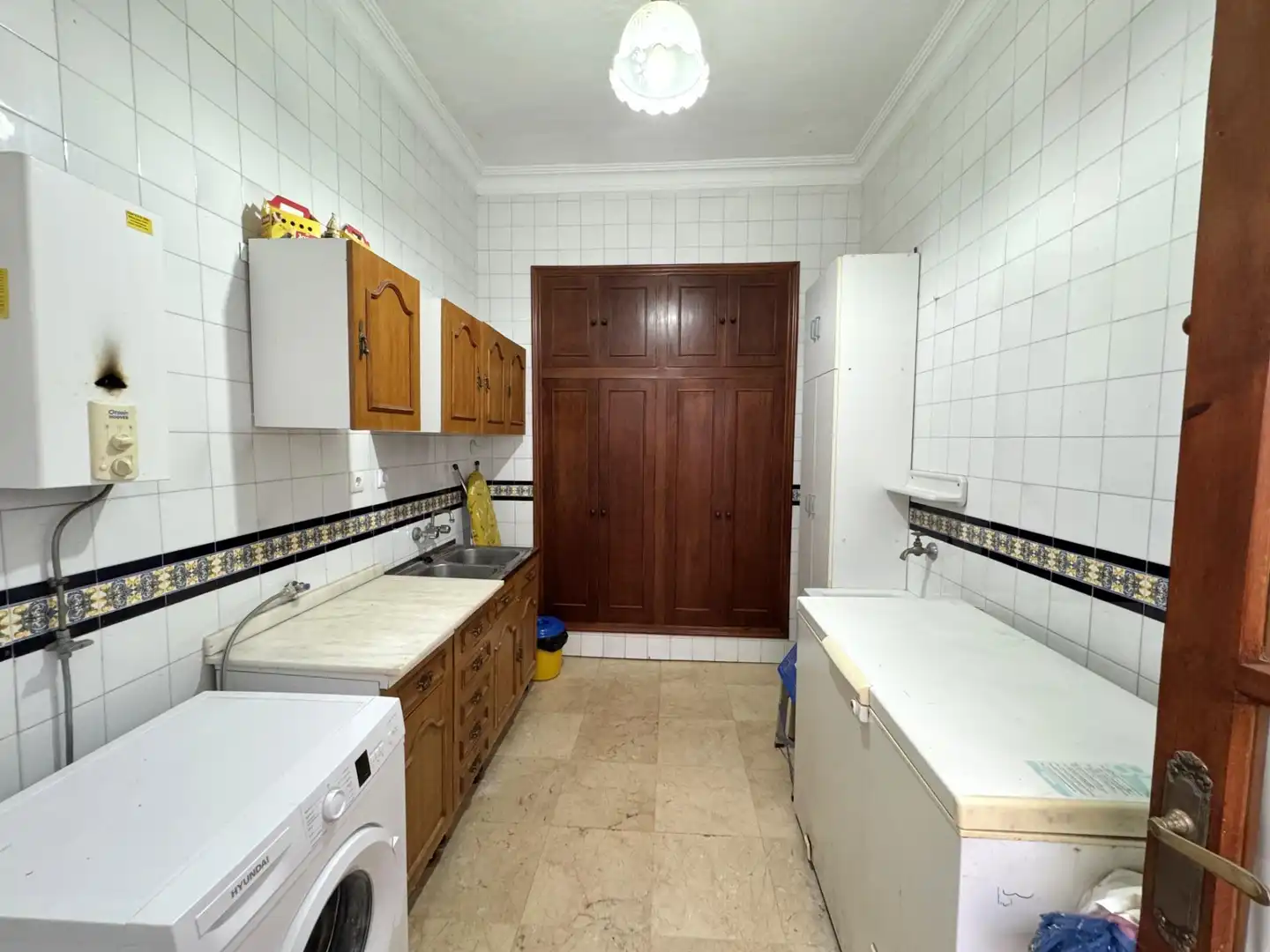 Cocina de Casa o chalet en venta en Carmona con Aire acondicionado, Terraza y Trastero