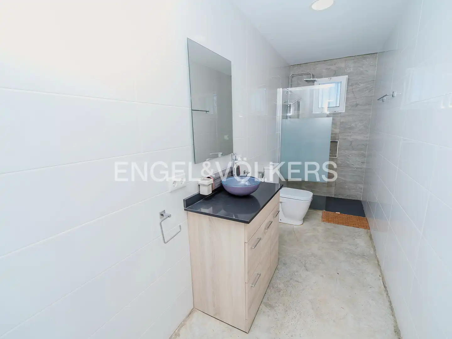 Baño de Casa o chalet en venta en Santa Pola con Aire acondicionado, Calefacción y Jardín privado