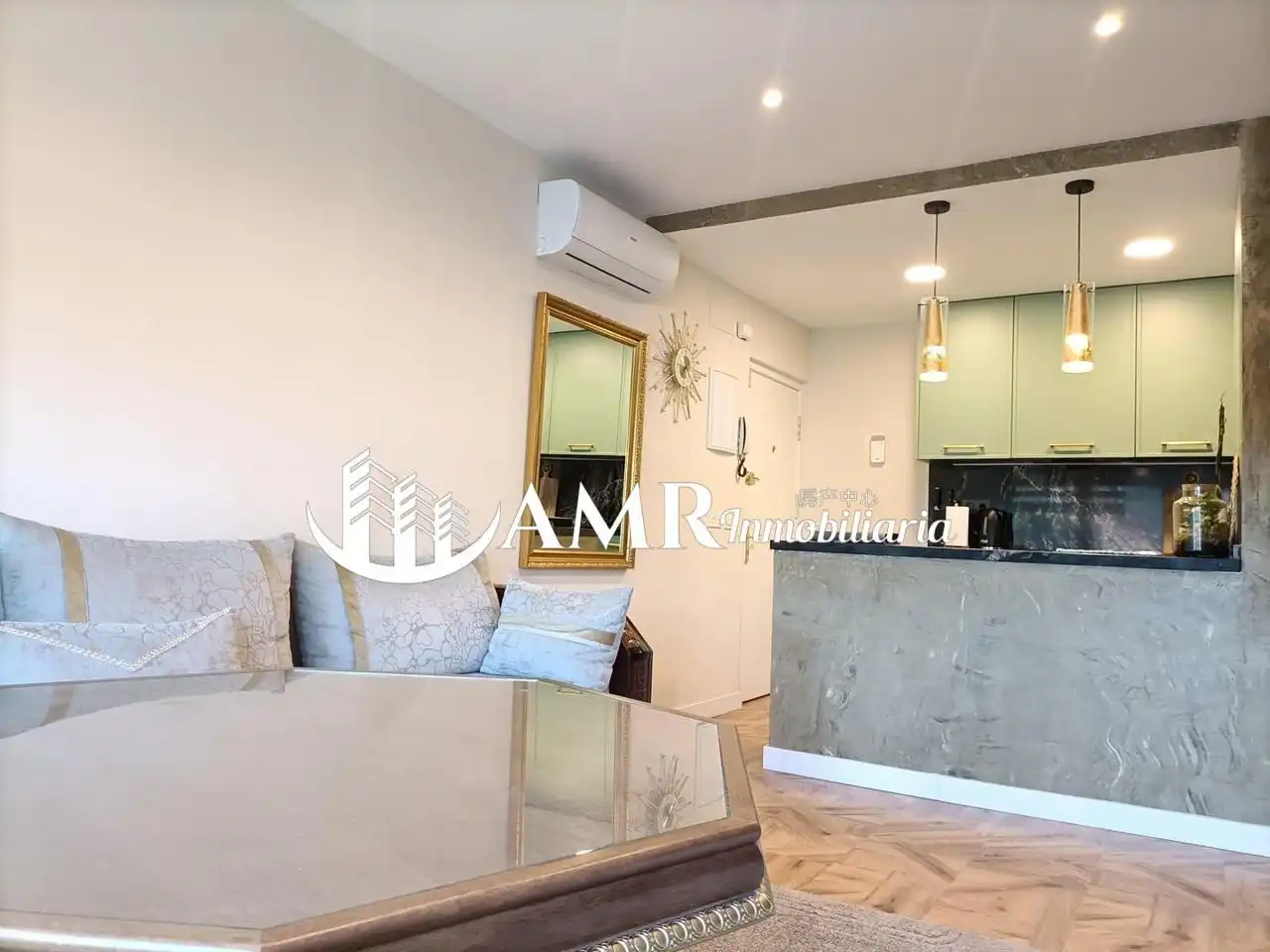 Terraza de Piso en venta en Parla con Aire acondicionado, Calefacción y Internet