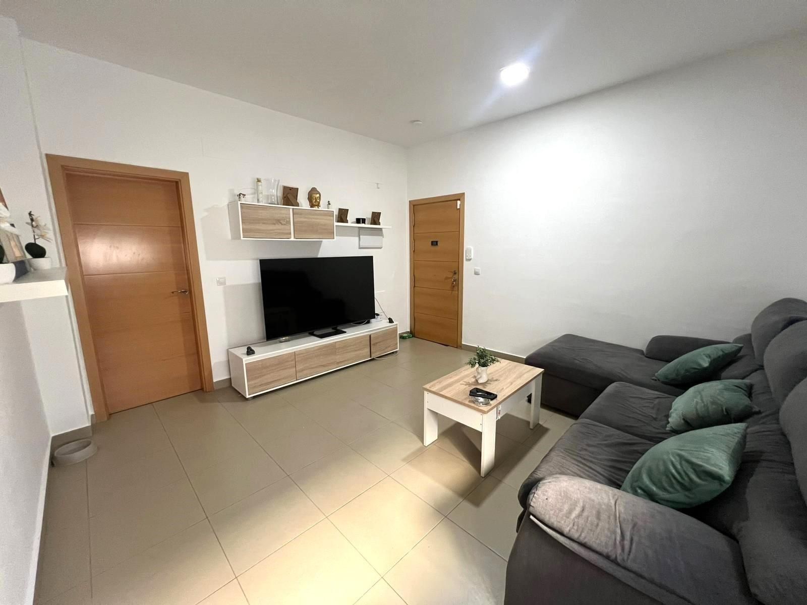 Sala de estar de Piso en venta en Alcalá de Guadaira con Aire acondicionado y Trastero