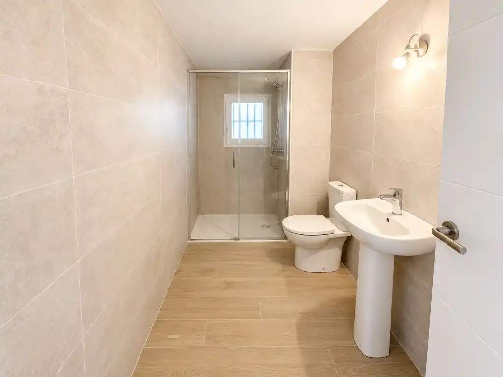 Bathroom of Houses for sale in Dénia